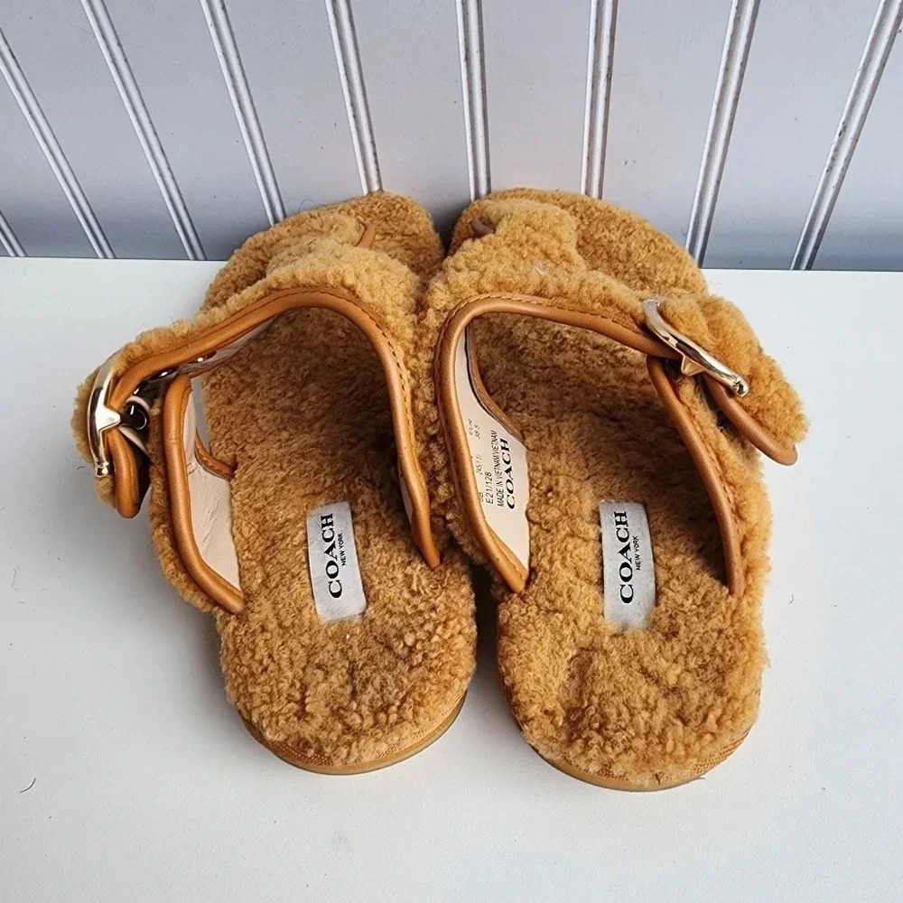 Coach Womens Hollie Butter Scotch Leather Thong Sandals Shoes Yellow Sz 8 - Picture 7 of 12
